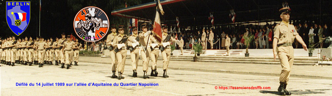 LR.PARIS esign by XarajpmD-2012 Dfil du 14 juillet 1989 sur lalle dAquitaine du Quartier Napolon  https://lesanciensdesffb.com N B E R L I N Xsc  2014